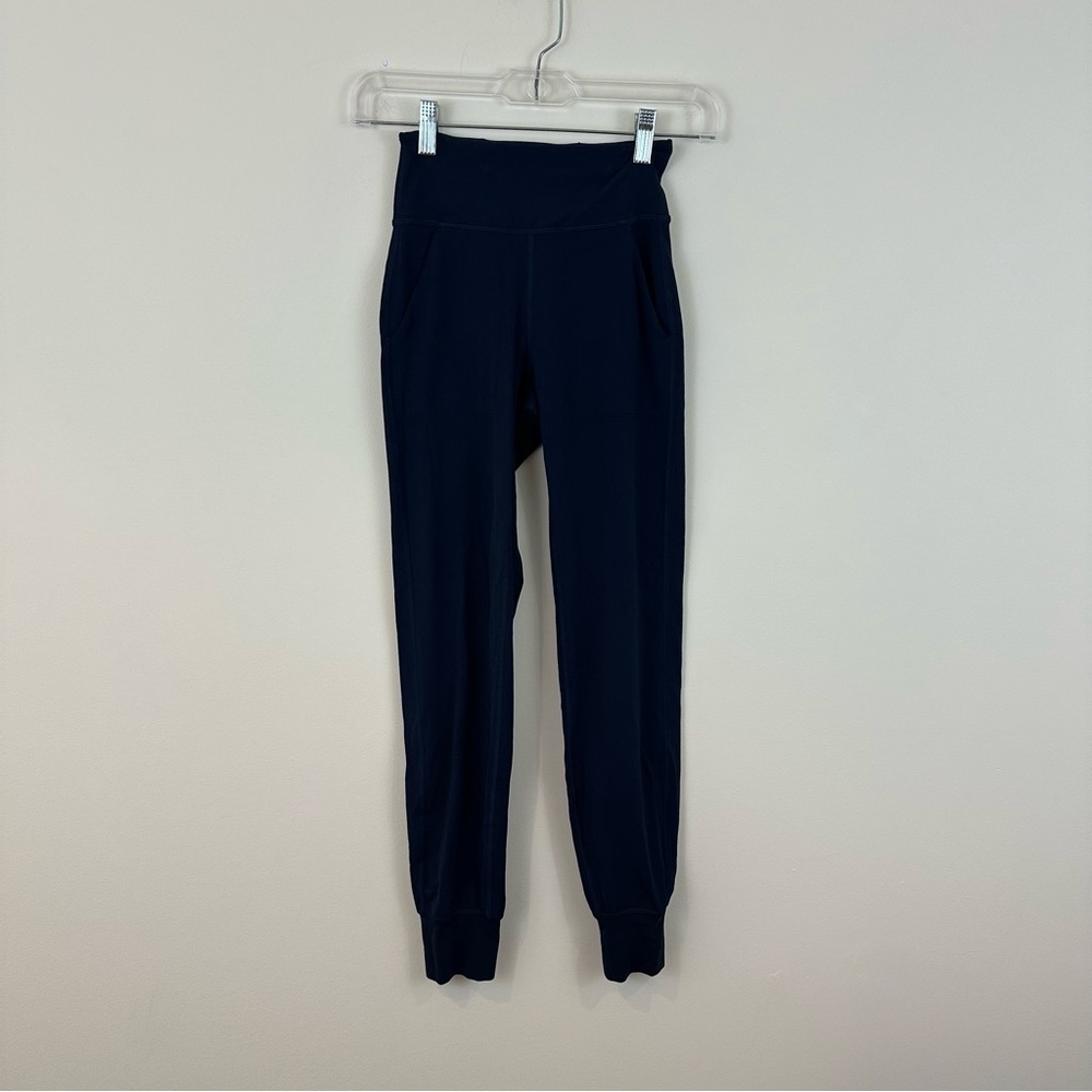 Lululemon Navy High Waisted Joggers Size 0 Women's